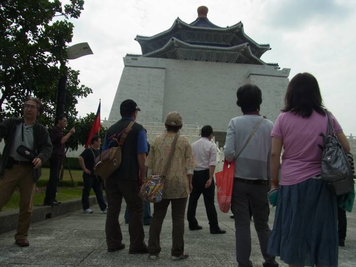 中正記念堂にて