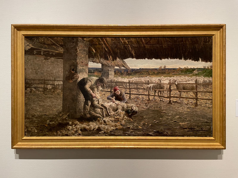 ジョヴァンニ・セガンティーニ《羊の剪毛》1883–1884年 油彩・カンヴァス 国立西洋美術館