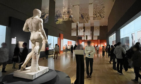 「ポンペイ展」開催中の東京国立博物館の館内写真