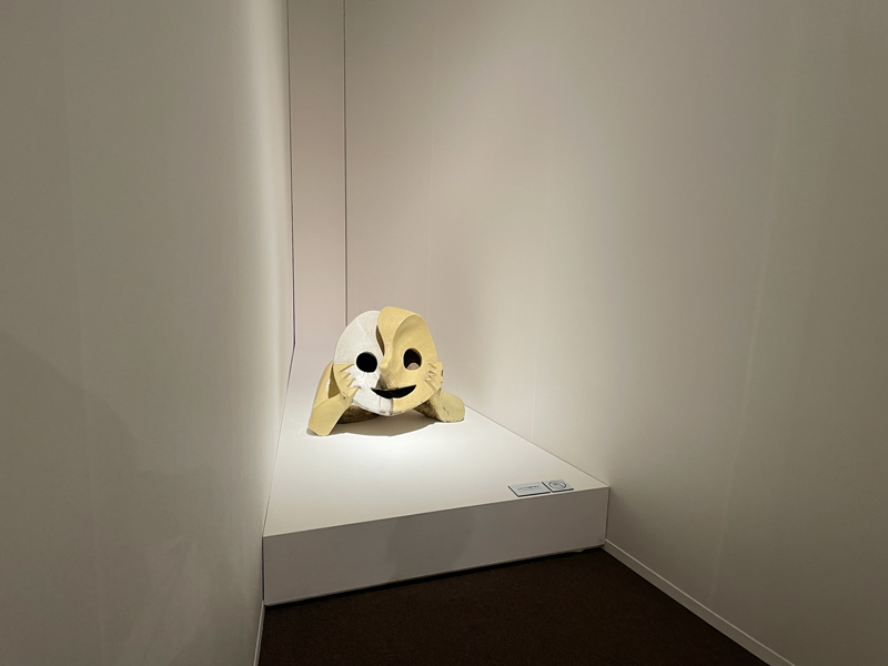 東京都美術館で開催の「展覧会 岡本太郎」に展示されている作品写真