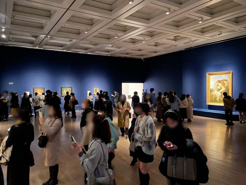 国立新美術館で開催の「ルーヴル美術館展 愛を描く」の会場内写真