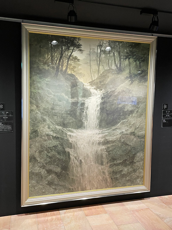 郷さくら美術館で開催の「水 －巡る－　現代日本画展 」の作品写真