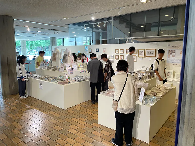 「スウェーデン国立美術館素描コレクション展―ルネサンスからバロックまで(国立西洋美術館)」のグッズ売り場写真